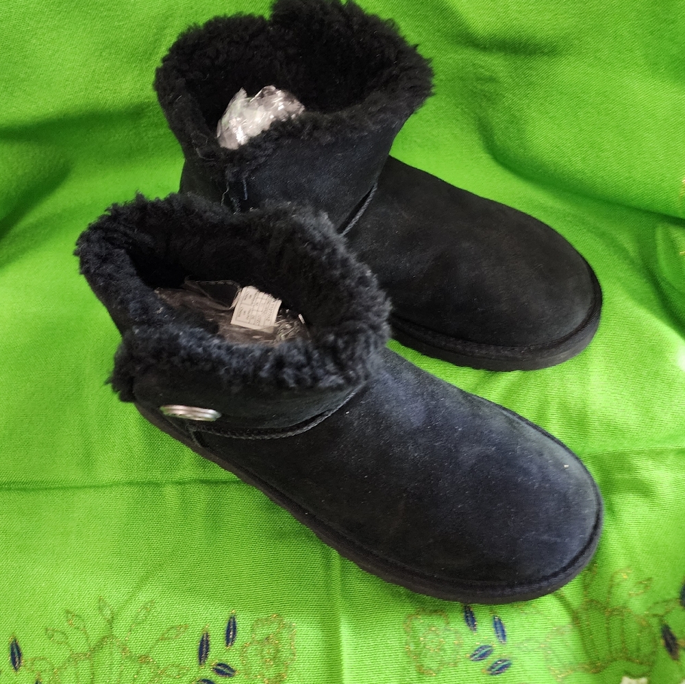 🌼UGG Jona  Boots  Black